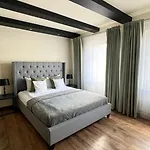 Apartment Katowicka 38 *