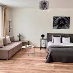 Katowicka 38 Apartment *