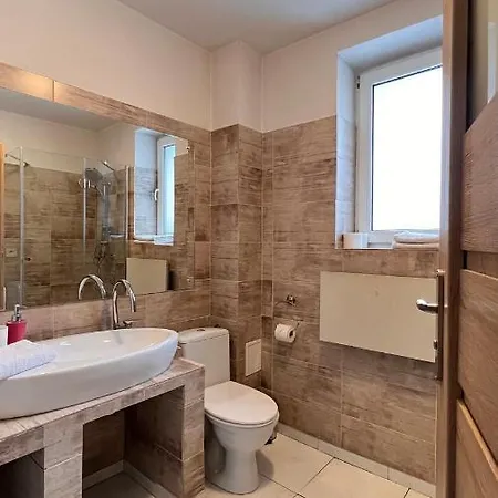 Apartment Katowicka 38 *