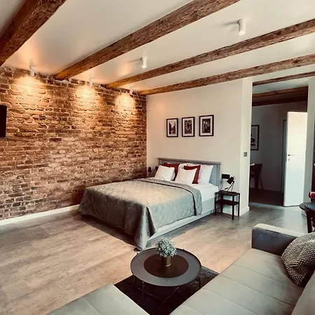 Apartment Katowicka 38 *