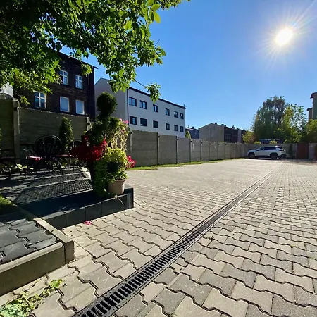 Apartment Katowicka 38 *